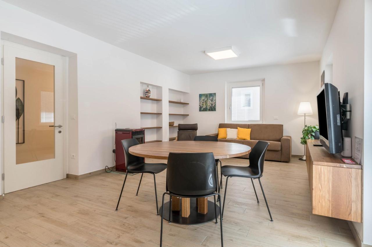 Talhaus - Rita Appartement Cavalese Buitenkant foto